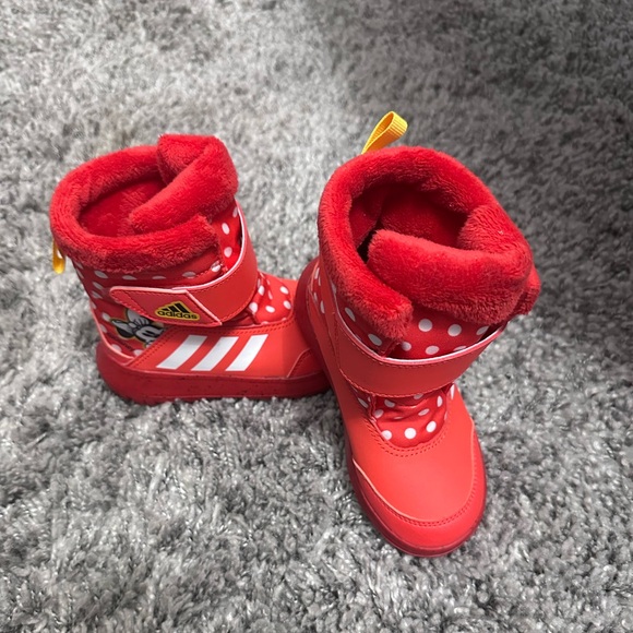 Adidas - Winter Play Minnie Mouse snow boots - Picture 2 of 5